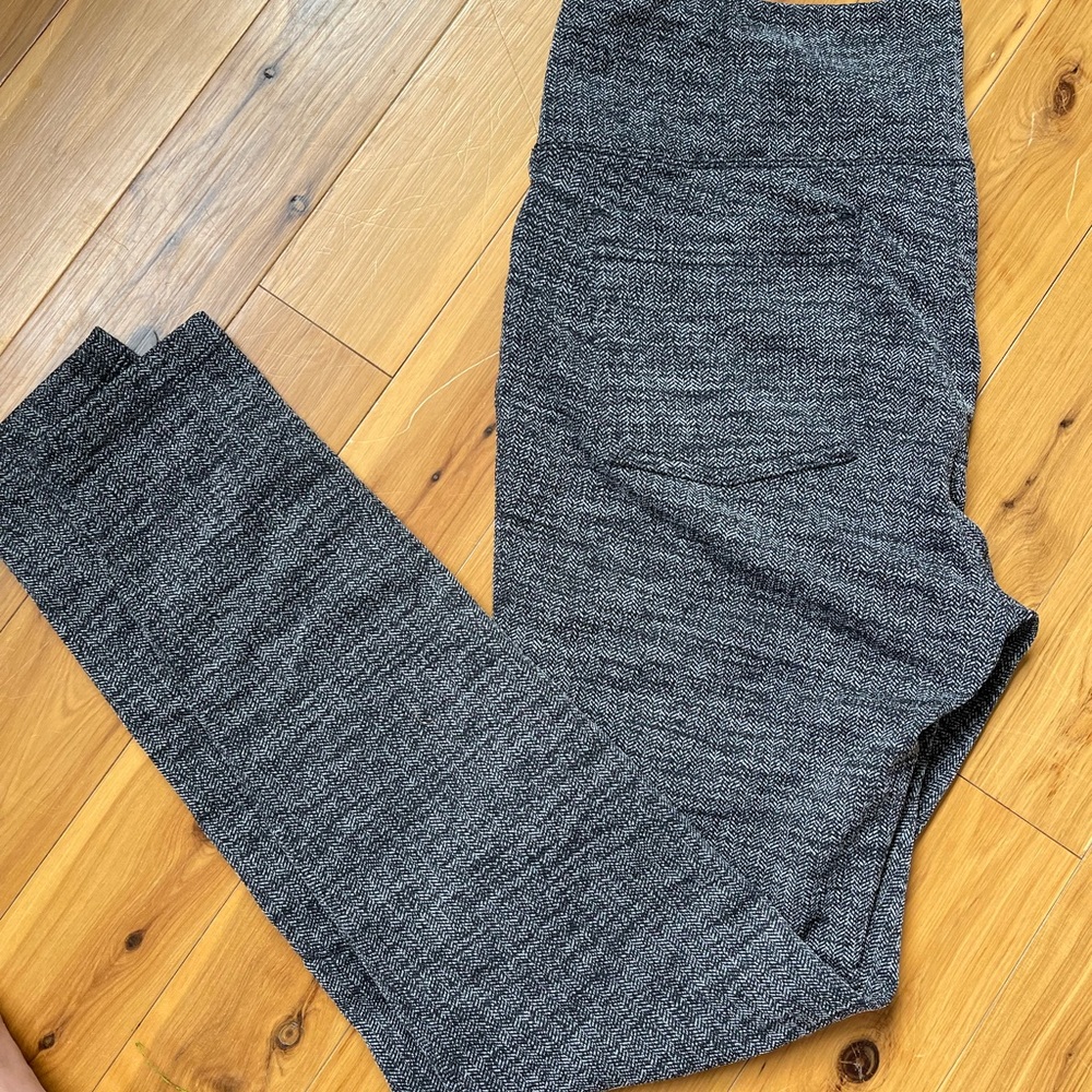 Athleta leggings Large